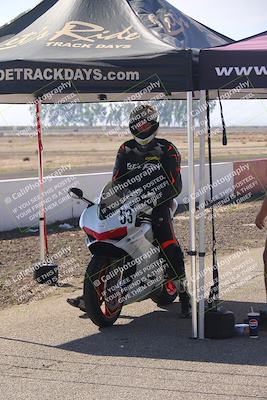 media/Nov-03-2025-Lets Ride (Mon) [[4d74c1c4d3]]/C Group/Grid/